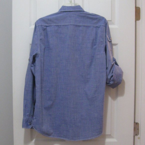 Tommy Hilfiger Blue Chambray Roll Tab Sleeve Casual Shirt - Picture 8 of 13